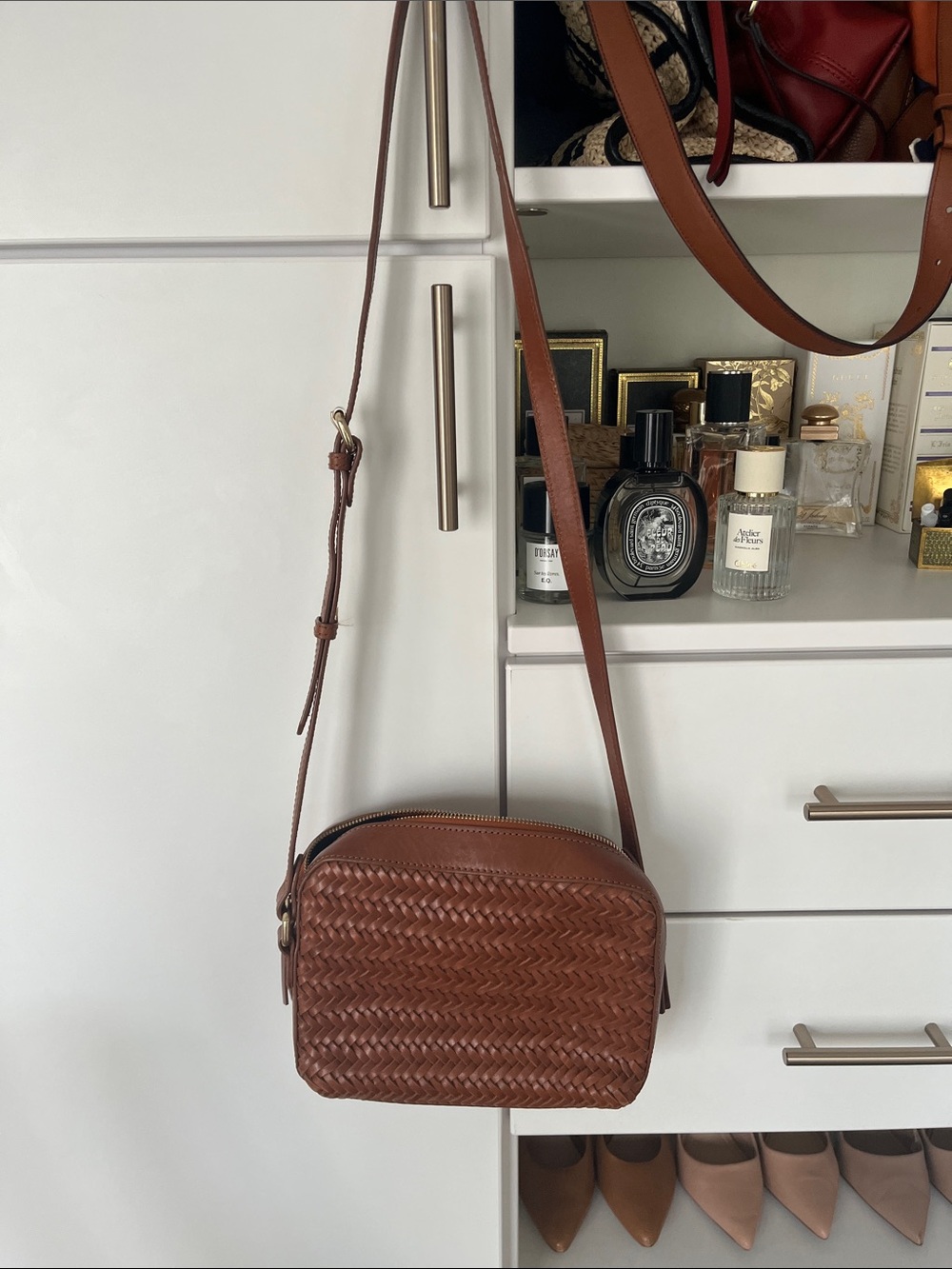Woven Crossbody Bag in Brown - Sleek Everyday Shoulder Bag